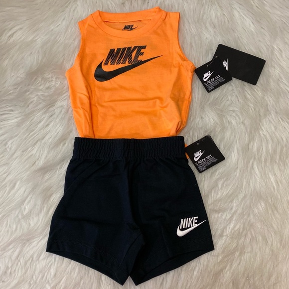 Nike Boys NSW GFX Short Set in White